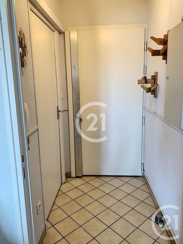 Afficher la photo en grand Appartement T3 à vendre - 3 pièces - 68.59 m2 - ARLES - 13 - PROVENCE-ALPES-COTE-D-AZUR - Century 21 Horizons