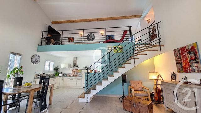 maison à vendre - 6 pièces - 156.31 m2 - MOURIES - 13 - PROVENCE-ALPES-COTE-D-AZUR - Century 21 Horizons maison à vendre - 6 pièces - 156.31 m2 - MOURIES - 13 - PROVENCE-ALPES-COTE-D-AZUR - Century 21 Horizons