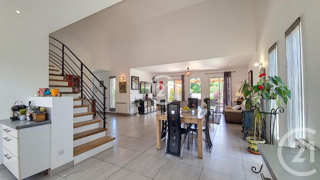 maison à vendre - 6 pièces - 156.31 m2 - MOURIES - 13 - PROVENCE-ALPES-COTE-D-AZUR - Century 21 Horizons maison à vendre - 6 pièces - 156.31 m2 - MOURIES - 13 - PROVENCE-ALPES-COTE-D-AZUR - Century 21 Horizons