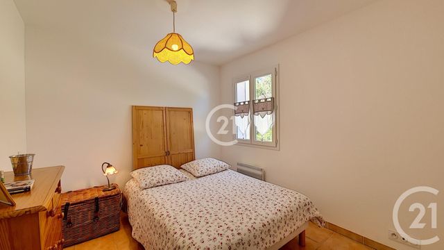 Appartement F4 à vendre - 4 pièces - 87.5 m2 - MAUSSANE LES ALPILLES - 13 - PROVENCE-ALPES-COTE-D-AZUR - Century 21 Horizons Appartement F4 à vendre - 4 pièces - 87.5 m2 - MAUSSANE LES ALPILLES - 13 - PROVENCE-ALPES-COTE-D-AZUR - Century 21 Horizons