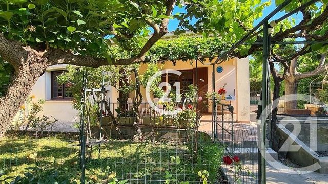 maison à vendre - 5 pièces - 127.0 m2 - ARLES - 13 - PROVENCE-ALPES-COTE-D-AZUR - Century 21 Horizons maison à vendre - 5 pièces - 127.0 m2 - ARLES - 13 - PROVENCE-ALPES-COTE-D-AZUR - Century 21 Horizons