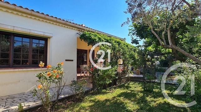 maison à vendre - 5 pièces - 127.0 m2 - ARLES - 13 - PROVENCE-ALPES-COTE-D-AZUR - Century 21 Horizons maison à vendre - 5 pièces - 127.0 m2 - ARLES - 13 - PROVENCE-ALPES-COTE-D-AZUR - Century 21 Horizons