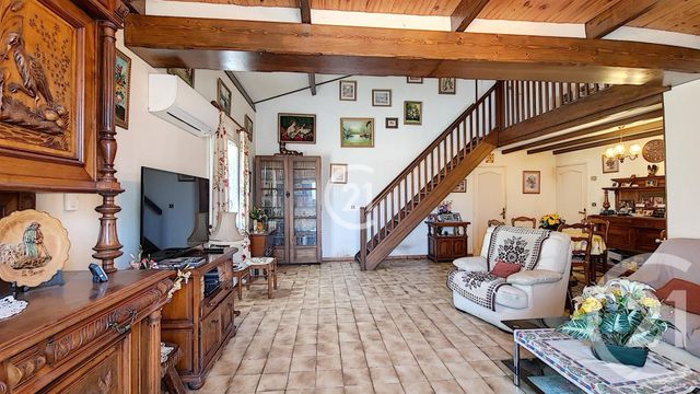Afficher la photo en grand maison à vendre - 4 pièces - 120.0 m2 - ST MARTIN DE CRAU - 13 - PROVENCE-ALPES-COTE-D-AZUR - Century 21 Horizons