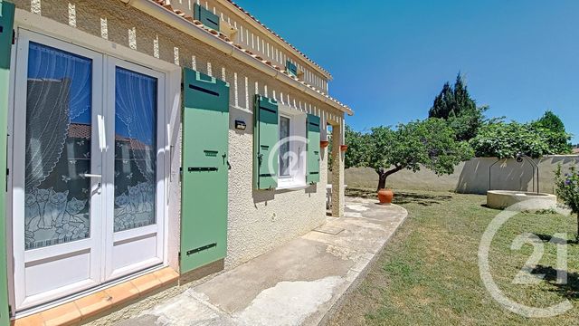 Afficher la photo en grand maison à vendre - 4 pièces - 120.0 m2 - ST MARTIN DE CRAU - 13 - PROVENCE-ALPES-COTE-D-AZUR - Century 21 Horizons