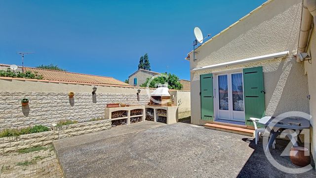 Afficher la photo en grand maison à vendre - 4 pièces - 120.0 m2 - ST MARTIN DE CRAU - 13 - PROVENCE-ALPES-COTE-D-AZUR - Century 21 Horizons