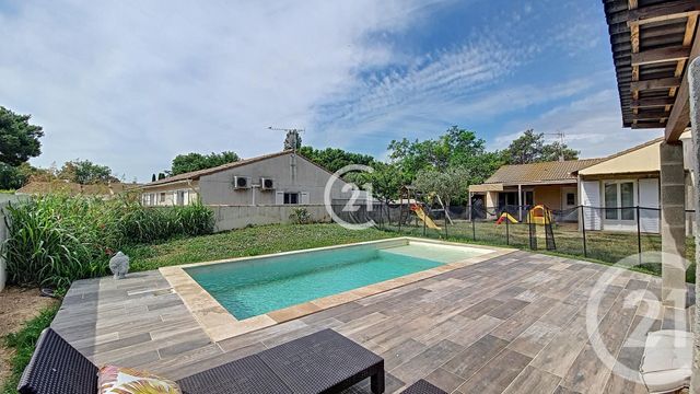 Afficher la photo en grand maison à vendre - 5 pièces - 103.0 m2 - ST MARTIN DE CRAU - 13 - PROVENCE-ALPES-COTE-D-AZUR - Century 21 Horizons
