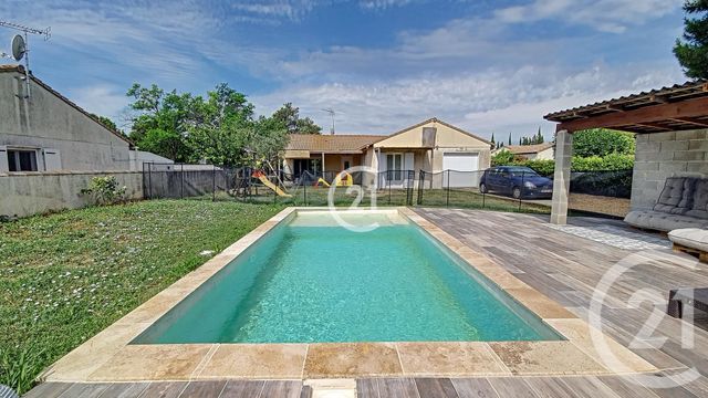 Afficher la photo en grand maison à vendre - 5 pièces - 103.0 m2 - ST MARTIN DE CRAU - 13 - PROVENCE-ALPES-COTE-D-AZUR - Century 21 Horizons
