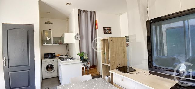 Afficher la photo en grand maison à vendre - 5 pièces - 124.64 m2 - ARLES - 13 - PROVENCE-ALPES-COTE-D-AZUR - Century 21 Horizons