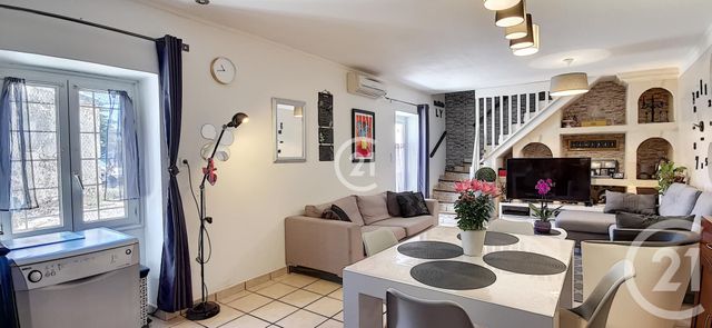 Afficher la photo en grand maison à vendre - 5 pièces - 124.64 m2 - ARLES - 13 - PROVENCE-ALPES-COTE-D-AZUR - Century 21 Horizons