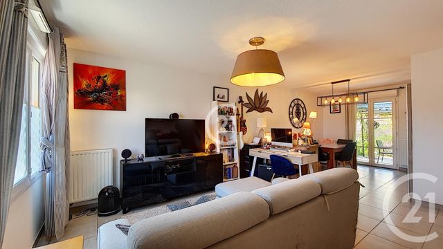 Afficher la photo en grand maison à vendre - 4 pièces - 81.13 m2 - ST MARTIN DE CRAU - 13 - PROVENCE-ALPES-COTE-D-AZUR - Century 21 Horizons