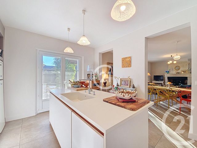 maison à vendre - 5 pièces - 130.0 m2 - ST MARTIN DE CRAU - 13 - PROVENCE-ALPES-COTE-D-AZUR - Century 21 Horizons