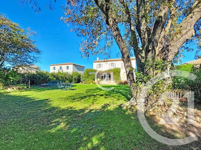 maison à vendre - 5 pièces - 130.0 m2 - ST MARTIN DE CRAU - 13 - PROVENCE-ALPES-COTE-D-AZUR - Century 21 Horizons