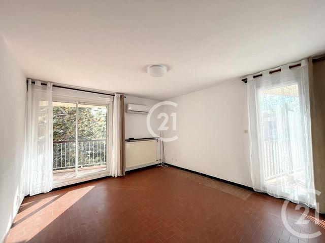 Appartement F2 à vendre - 2 pièces - 48.69 m2 - ST MARTIN DE CRAU - 13 - PROVENCE-ALPES-COTE-D-AZUR - Century 21 Horizons