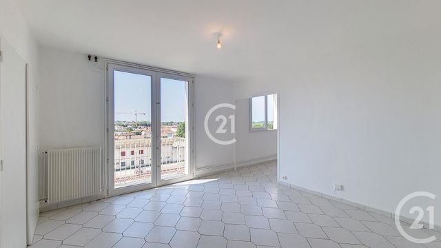 Appartement F4 à vendre - 4 pièces - 66.7 m2 - ARLES - 13 - PROVENCE-ALPES-COTE-D-AZUR - Century 21 Horizons
