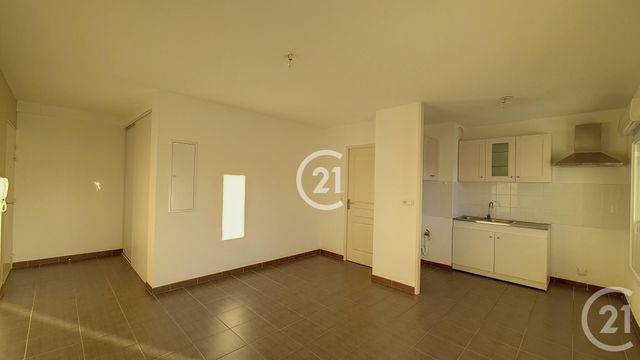 appartement - ST MARTIN DE CRAU - 13
