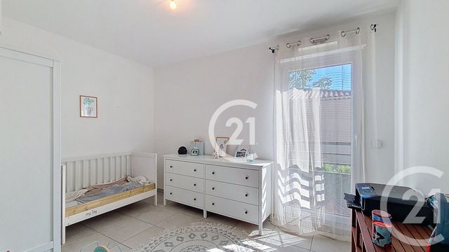 maison à vendre - 4 pièces - 90.0 m2 - ST MARTIN DE CRAU - 13 - PROVENCE-ALPES-COTE-D-AZUR - Century 21 Horizons