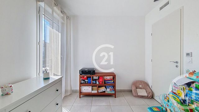 maison à vendre - 4 pièces - 90.0 m2 - ST MARTIN DE CRAU - 13 - PROVENCE-ALPES-COTE-D-AZUR - Century 21 Horizons