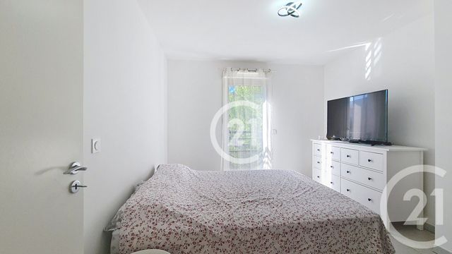 maison à vendre - 4 pièces - 90.0 m2 - ST MARTIN DE CRAU - 13 - PROVENCE-ALPES-COTE-D-AZUR - Century 21 Horizons