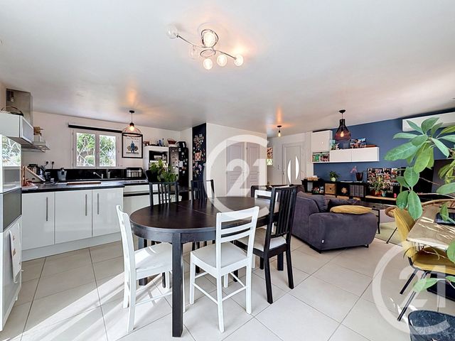 maison à vendre - 4 pièces - 87.45 m2 - ST MARTIN DE CRAU - 13 - PROVENCE-ALPES-COTE-D-AZUR - Century 21 Horizons
