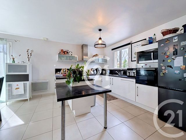 maison à vendre - 4 pièces - 87.45 m2 - ST MARTIN DE CRAU - 13 - PROVENCE-ALPES-COTE-D-AZUR - Century 21 Horizons