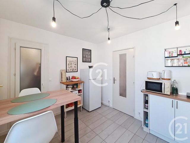 Appartement F2 à vendre - 2 pièces - 45.99 m2 - ARLES - 13 - PROVENCE-ALPES-COTE-D-AZUR - Century 21 Horizons