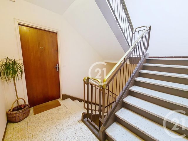 Appartement F2 à vendre - 2 pièces - 45.99 m2 - ARLES - 13 - PROVENCE-ALPES-COTE-D-AZUR - Century 21 Horizons