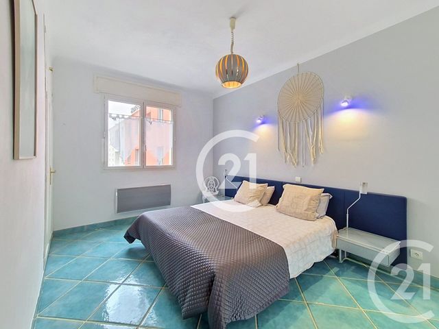 Appartement T3 à vendre - 3 pièces - 70.59 m2 - ST MARTIN DE CRAU - 13 - PROVENCE-ALPES-COTE-D-AZUR - Century 21 Horizons