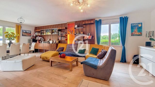 maison à vendre - 4 pièces - 120.3 m2 - ST MARTIN DE CRAU - 13 - PROVENCE-ALPES-COTE-D-AZUR - Century 21 Horizons