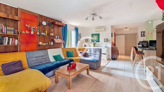 maison à vendre - 4 pièces - 120.3 m2 - ST MARTIN DE CRAU - 13 - PROVENCE-ALPES-COTE-D-AZUR - Century 21 Horizons