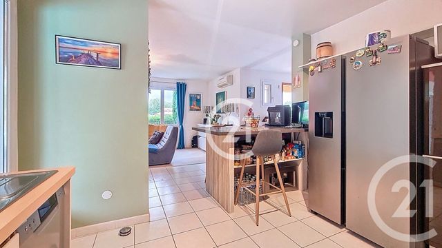 maison à vendre - 4 pièces - 120.3 m2 - ST MARTIN DE CRAU - 13 - PROVENCE-ALPES-COTE-D-AZUR - Century 21 Horizons