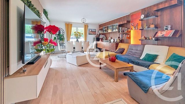 maison à vendre - 4 pièces - 120.3 m2 - ST MARTIN DE CRAU - 13 - PROVENCE-ALPES-COTE-D-AZUR - Century 21 Horizons