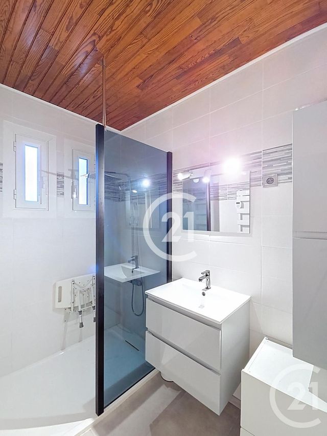 Afficher la photo en grand maison à vendre - 4 pièces - 93.0 m2 - ST MARTIN DE CRAU - 13 - PROVENCE-ALPES-COTE-D-AZUR - Century 21 Horizons