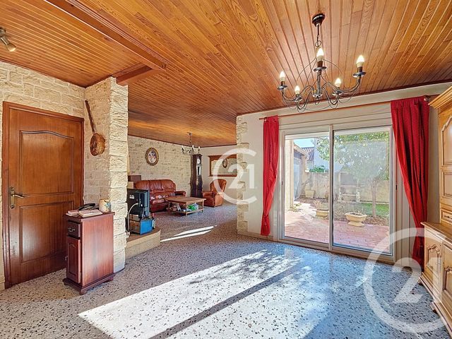 Afficher la photo en grand maison à vendre - 4 pièces - 93.0 m2 - ST MARTIN DE CRAU - 13 - PROVENCE-ALPES-COTE-D-AZUR - Century 21 Horizons