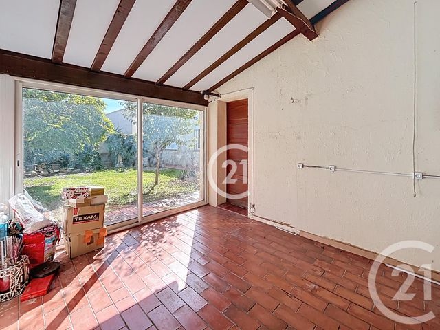 Afficher la photo en grand maison à vendre - 4 pièces - 93.0 m2 - ST MARTIN DE CRAU - 13 - PROVENCE-ALPES-COTE-D-AZUR - Century 21 Horizons