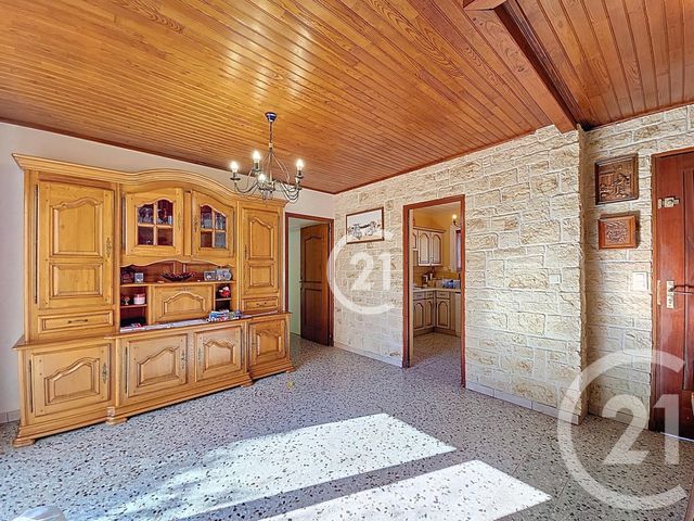 Afficher la photo en grand maison à vendre - 4 pièces - 93.0 m2 - ST MARTIN DE CRAU - 13 - PROVENCE-ALPES-COTE-D-AZUR - Century 21 Horizons