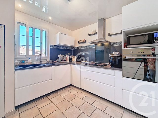 maison à vendre - 4 pièces - 91.0 m2 - ENTRESSEN - 13 - PROVENCE-ALPES-COTE-D-AZUR - Century 21 Horizons