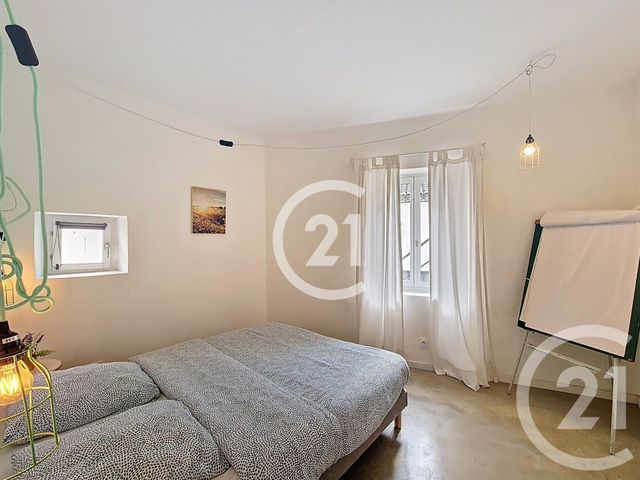 Appartement T3 à vendre - 3 pièces - 56.0 m2 - ST REMY DE PROVENCE - 13 - PROVENCE-ALPES-COTE-D-AZUR - Century 21 Horizons