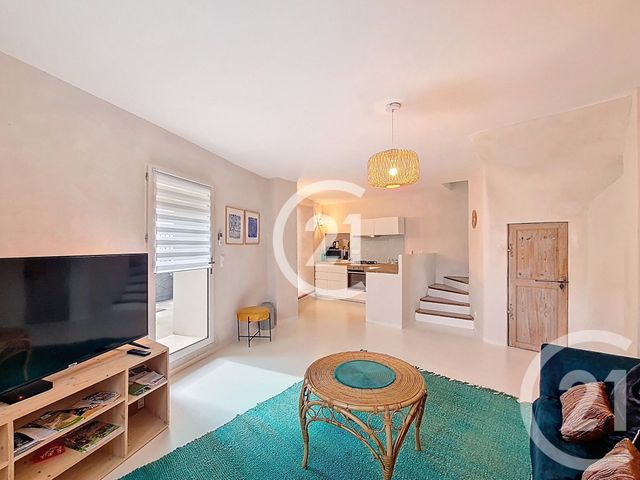 Appartement T3 à vendre - 3 pièces - 56.0 m2 - ST REMY DE PROVENCE - 13 - PROVENCE-ALPES-COTE-D-AZUR - Century 21 Horizons