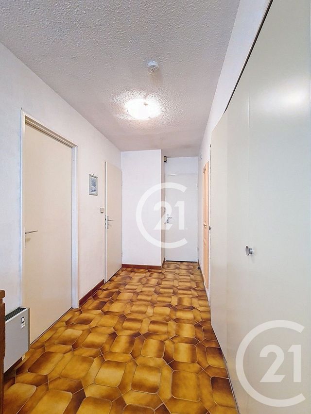 Afficher la photo en grand maison à vendre - 5 pièces - 181.02 m2 - ST MARTIN DE CRAU - 13 - PROVENCE-ALPES-COTE-D-AZUR - Century 21 Horizons