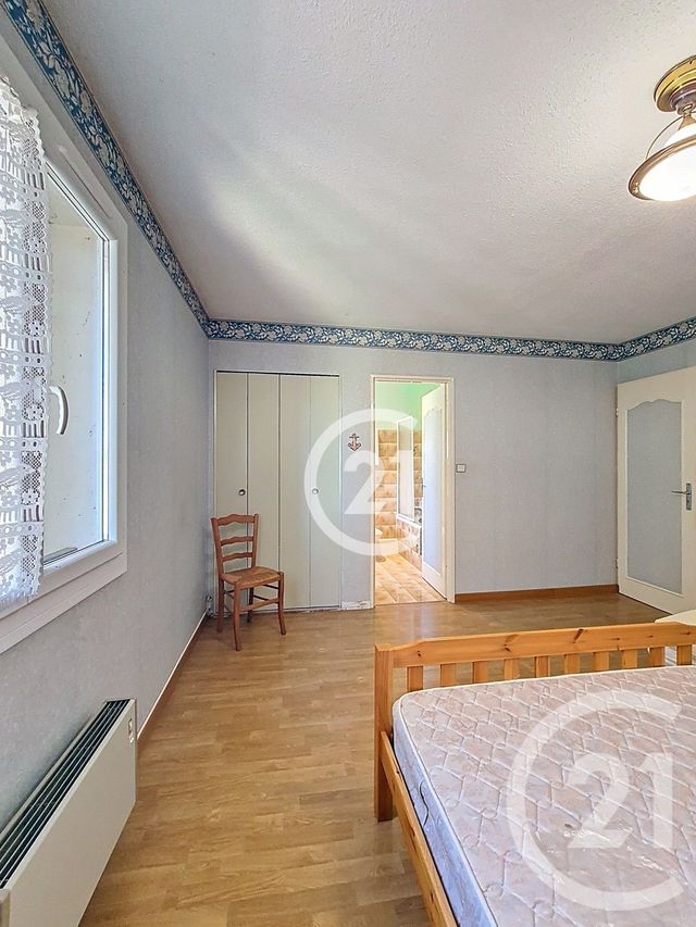 Afficher la photo en grand maison à vendre - 5 pièces - 181.02 m2 - ST MARTIN DE CRAU - 13 - PROVENCE-ALPES-COTE-D-AZUR - Century 21 Horizons