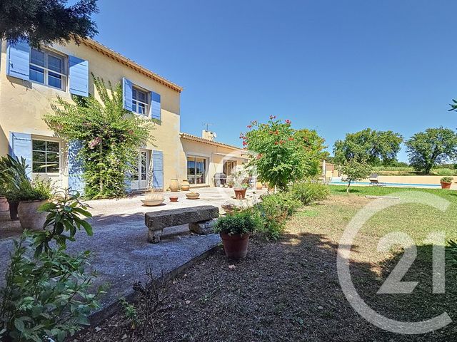 Afficher la photo en grand maison à vendre - 9 pièces - 225.8 m2 - ST MARTIN DE CRAU - 13 - PROVENCE-ALPES-COTE-D-AZUR - Century 21 Horizons