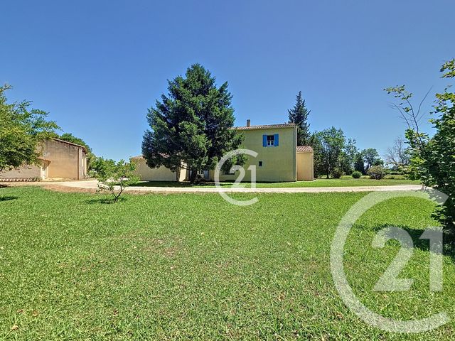 Afficher la photo en grand maison à vendre - 9 pièces - 225.8 m2 - ST MARTIN DE CRAU - 13 - PROVENCE-ALPES-COTE-D-AZUR - Century 21 Horizons