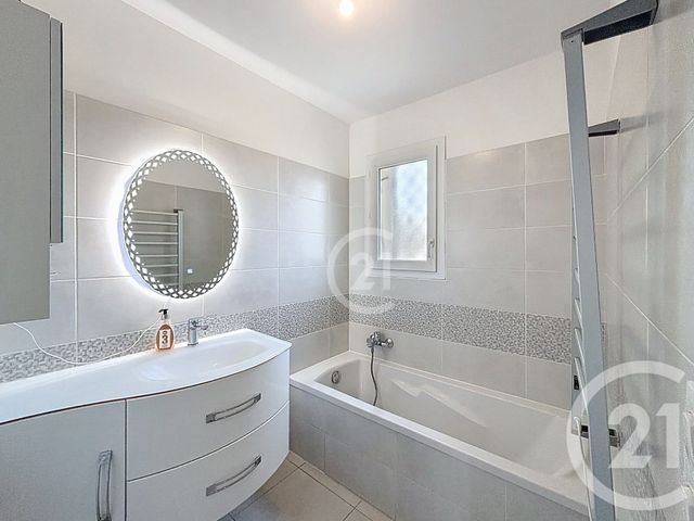 maison à vendre - 4 pièces - 78.98 m2 - ARLES - 13 - PROVENCE-ALPES-COTE-D-AZUR - Century 21 Horizons