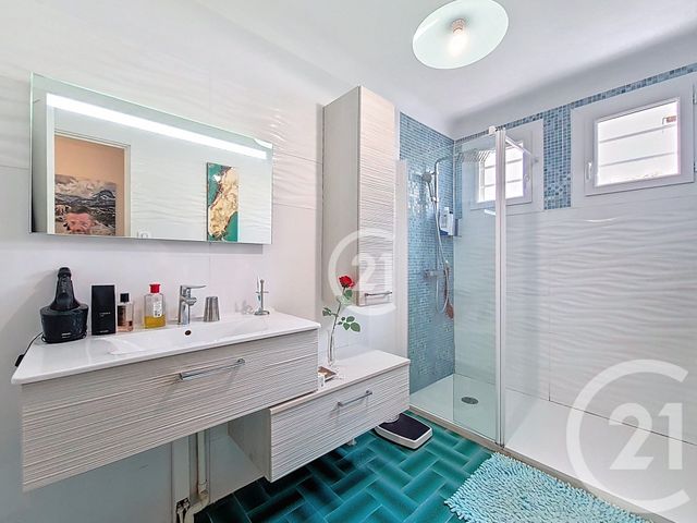 maison à vendre - 4 pièces - 137.51 m2 - ST MARTIN DE CRAU - 13 - PROVENCE-ALPES-COTE-D-AZUR - Century 21 Horizons