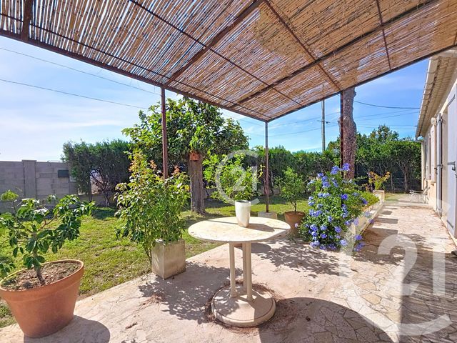 maison à vendre - 4 pièces - 102.0 m2 - ST MARTIN DE CRAU - 13 - PROVENCE-ALPES-COTE-D-AZUR - Century 21 Horizons