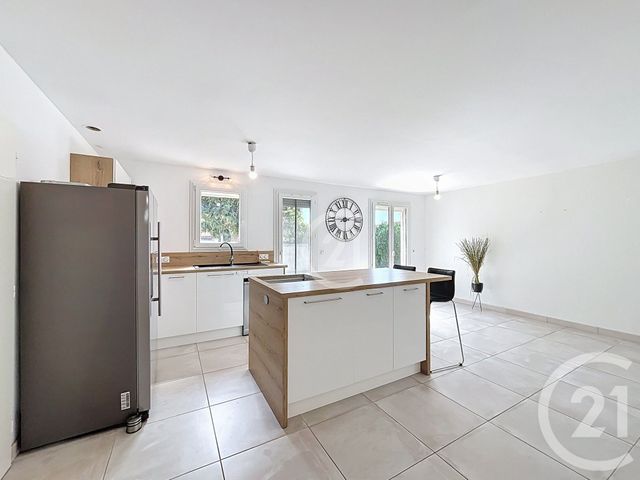 maison à vendre - 4 pièces - 133.53 m2 - ST MARTIN DE CRAU - 13 - PROVENCE-ALPES-COTE-D-AZUR - Century 21 Horizons