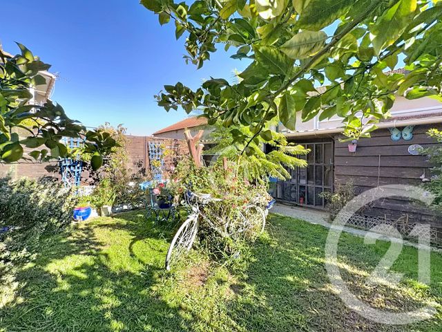 maison à vendre - 5 pièces - 102.75 m2 - ST MARTIN DE CRAU - 13 - PROVENCE-ALPES-COTE-D-AZUR - Century 21 Horizons