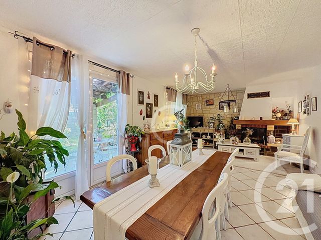 maison à vendre - 5 pièces - 102.75 m2 - ST MARTIN DE CRAU - 13 - PROVENCE-ALPES-COTE-D-AZUR - Century 21 Horizons