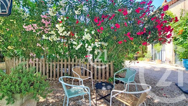 maison à vendre - 8 pièces - 205.4 m2 - ST MARTIN DE CRAU - 13 - PROVENCE-ALPES-COTE-D-AZUR - Century 21 Horizons