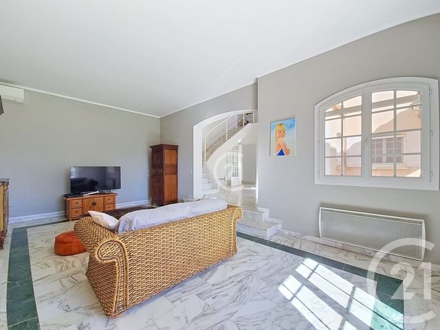 maison à vendre - 6 pièces - 170.41 m2 - ARLES - 13 - PROVENCE-ALPES-COTE-D-AZUR - Century 21 Horizons